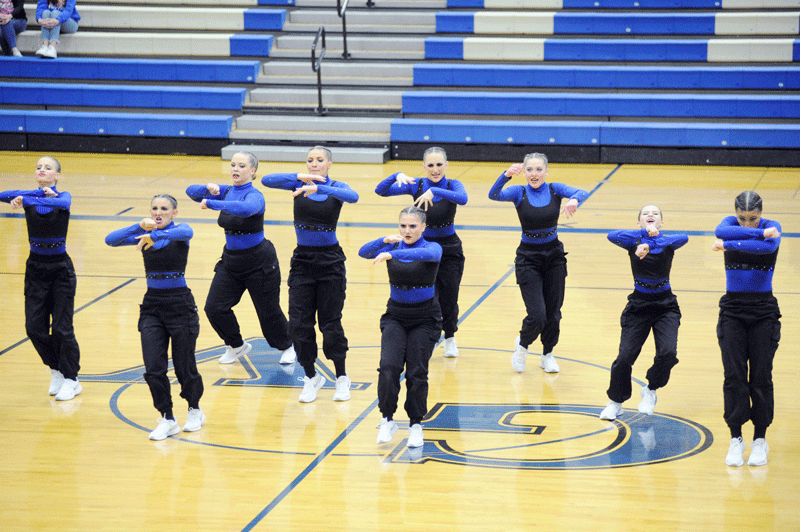 Willowbrook dance team places ninth at the IHSA state meet