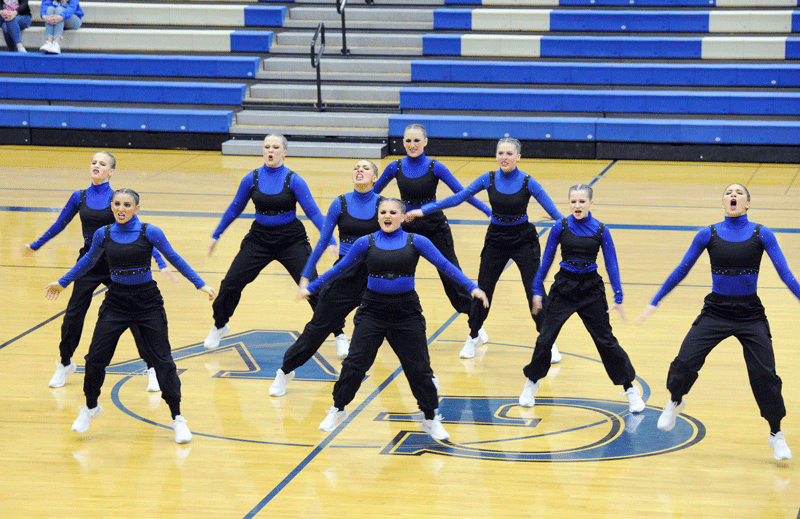 Dance team qualifies for the IHSA state meet